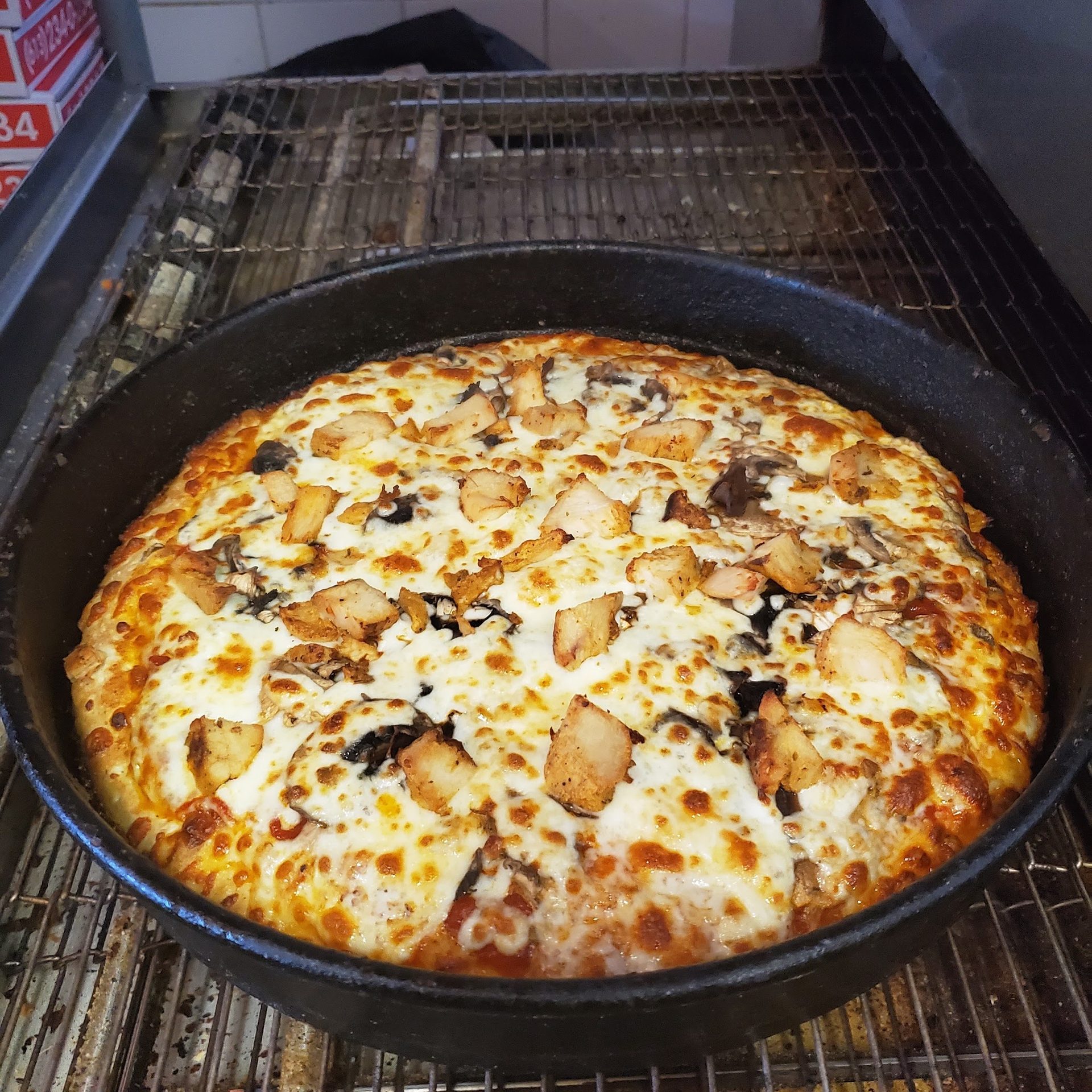 Ottawa's halal pizza, by the slice or the pie