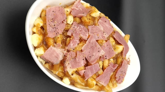 Smoke It Up Poutine.